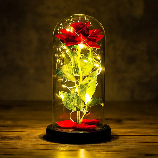 Ruža u Staklu – Večni Simbol Ljubavi sa Romantičnim LED Svetlom ✨